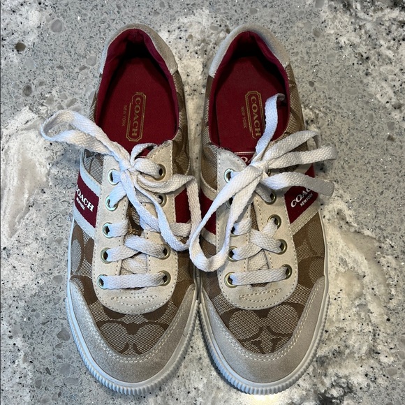 Coach Coach Women's Tan and Tan Sneakers Size 6 - Picture 3 of 11
